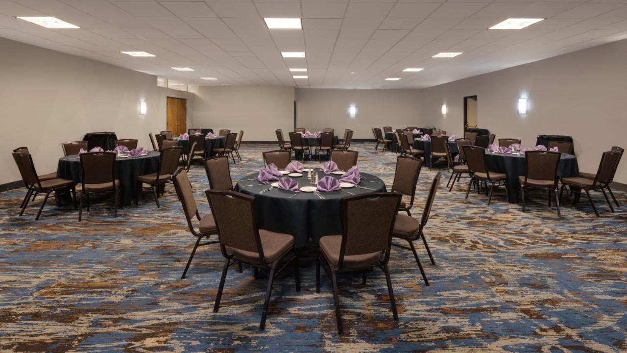 Holiday Inn San Jose-Silicon Valley By Ihg Exterior foto